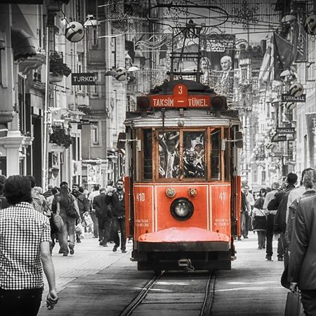 Taksim History Wooden Hostel Istanbul Exterior foto